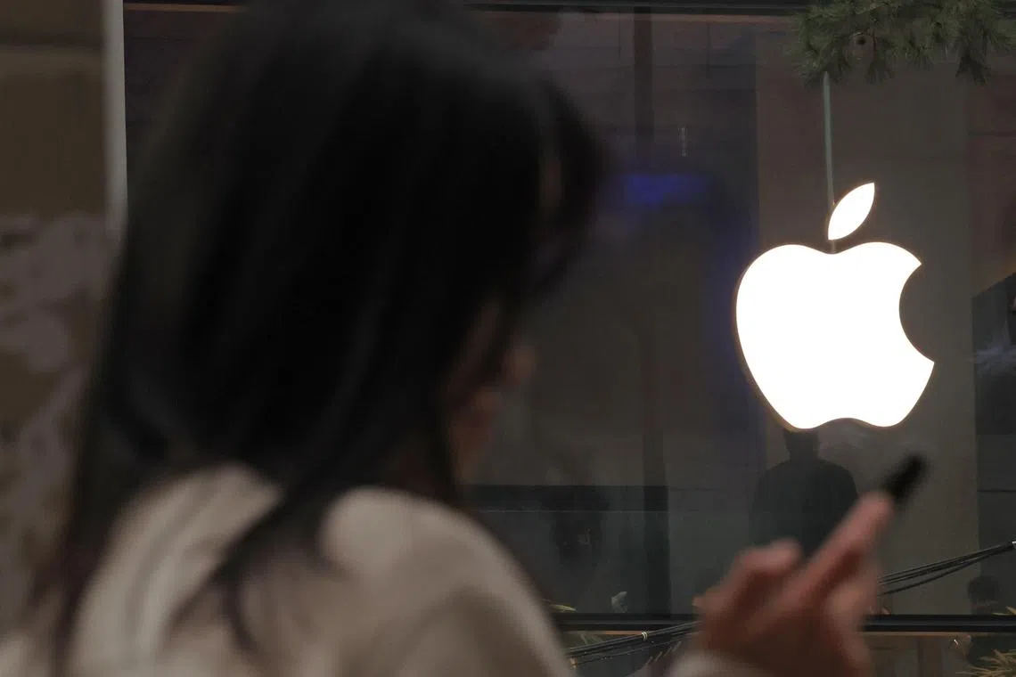 The Seoul High Court ruled that Apple has to pay 70,000 won ($71) to each of the seven iPhone owners who were part of the lawsuit.