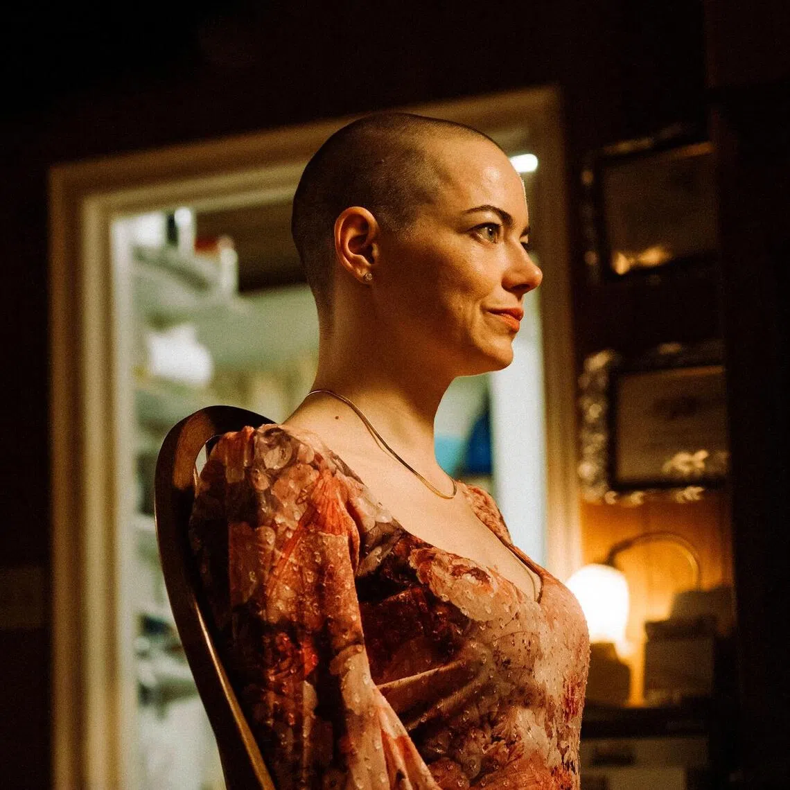 jomovie05a - Emma Stone as Michell in Bugonia.


source: UIP