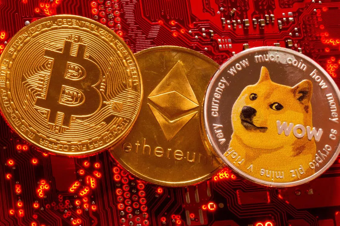 Avraham Eisenberg manipulated the price of Mango perpetual swaps. He then used his swaps to borrow, then withdraw, about US$110 million worth of various crypto which came from the deposits of other investors on the exchange.