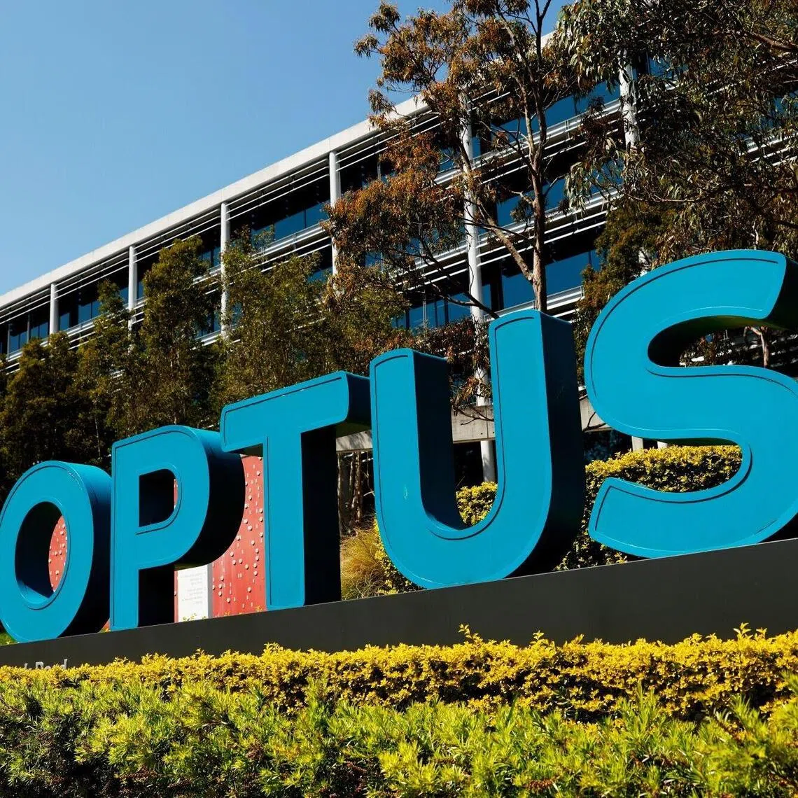 An initial investigation of the Sept 18 outage at Optus was "due to a people issue", SingTel's chief executive said on Sept 30. PHOTO: BLOOMBERG 