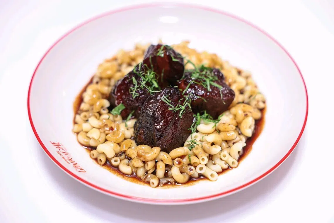 Boeuf Bourguignon Coquillettes from Bouillon Gavroche.