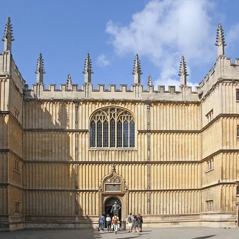 As a well-known social psychologist who has advised the UK government, Professor Miles Hewstone spent 18 years at Oxford. 
