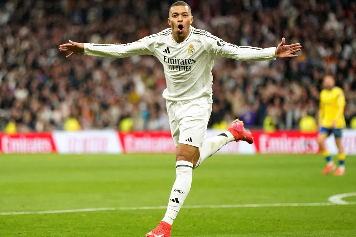 FILE PHOTO: Soccer Football - LaLiga - Real Madrid v Las Palmas - Santiago Bernabeu, Madrid, Spain - January 19, 2025 Real Madrid's Kylian Mbappe celebrates scoring their third goal REUTERS/Ana Beltran/File Photo