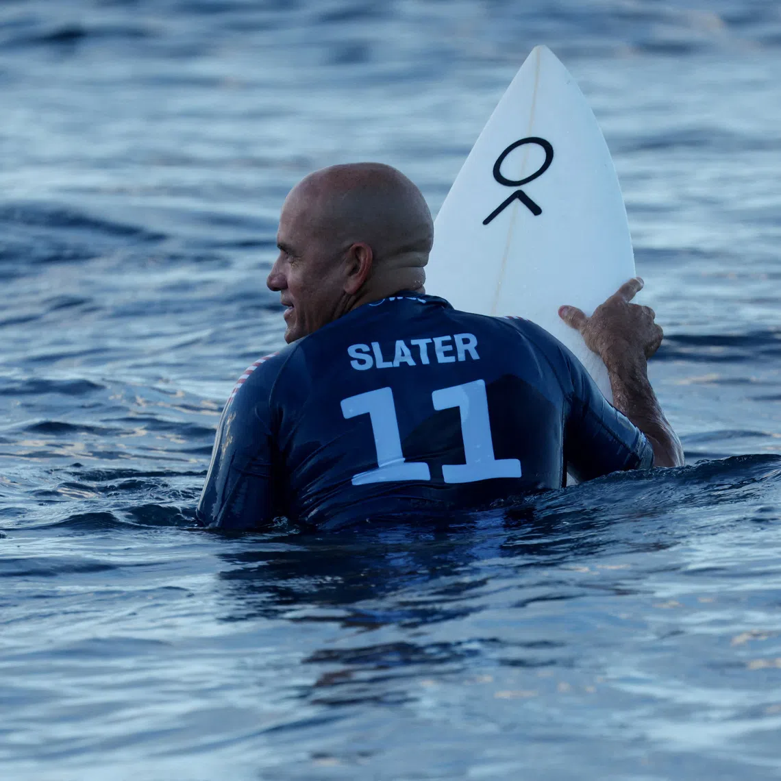 FILE PHOTO: Surfing - World Surf League - Tahiti Pro - Teahupo'o, Tahiti, French Polynesia - May 30, 2024  Kelly Slater of the U.S. during the round of 16 heat 1 REUTERS/Thomas Bevilacqua/File Photo