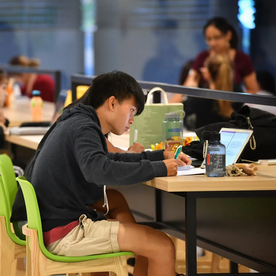 The reality that graduates face today is defined by rapid technological change, shifting employer expectations and fiercer competition, says the writer.