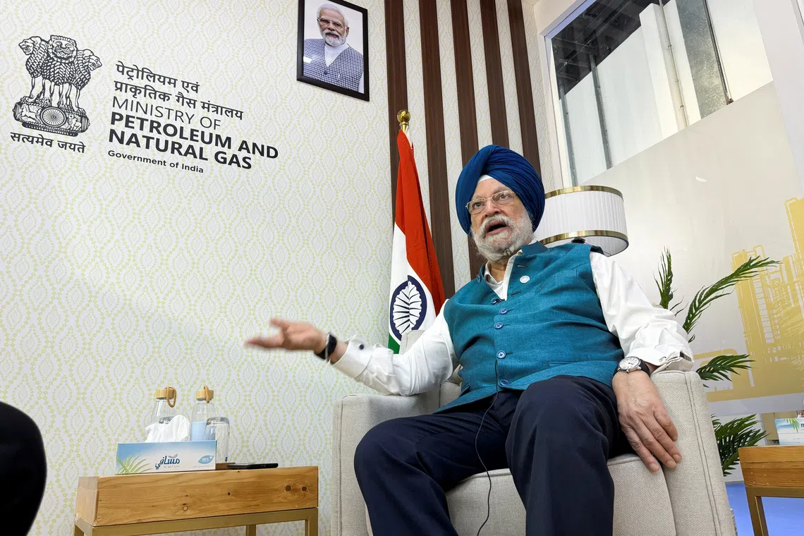 No pressure from US to cut Russian oil imports, Indian oil minister ...