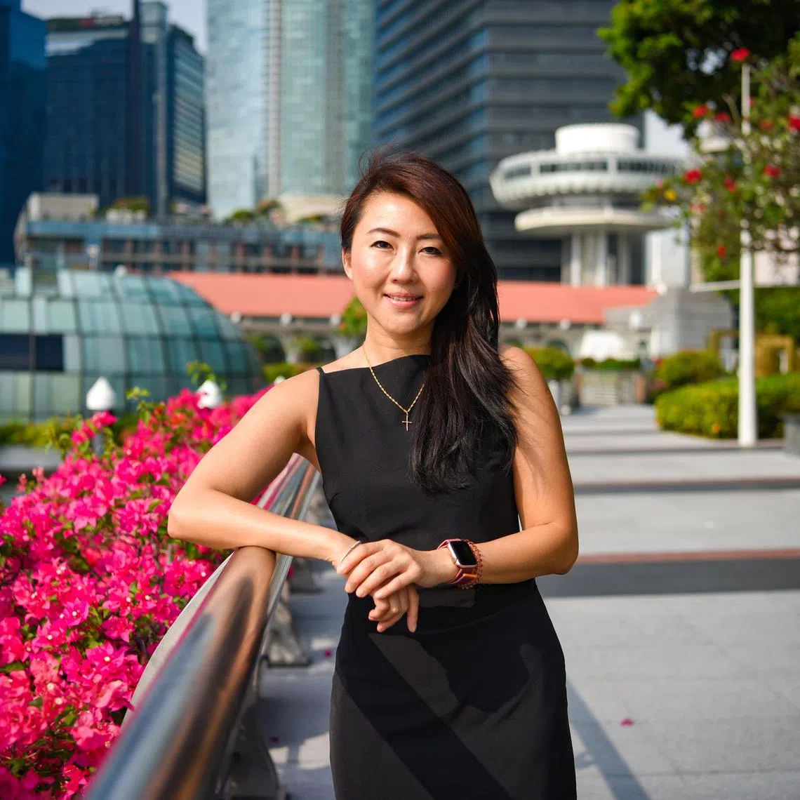ST20230518_202307576353-Eugene Tan-Clara Chong-ccmoney/

Foo Lee Lian, 42, posing outside One Fullerton on May 18, 2023.

(ST PHOTO: EUGENE TAN)