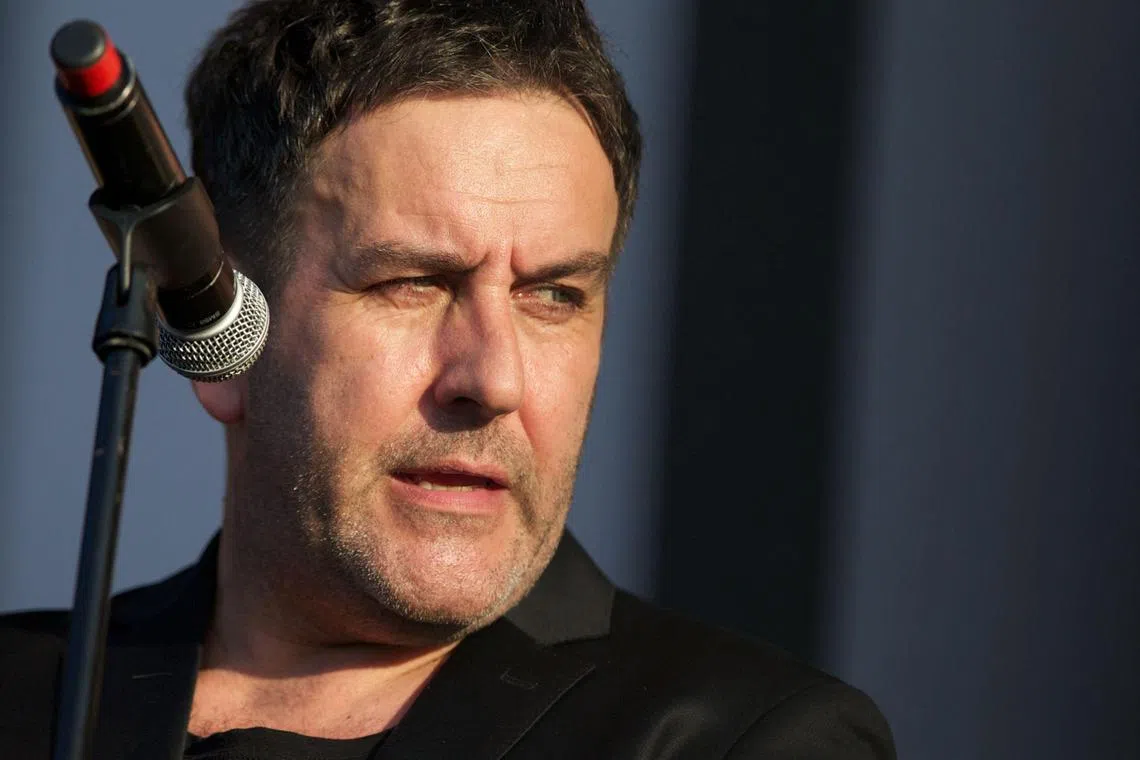 Terry Hall, lead singer of the British band the Specials, has died at the age of 63, the ska band founded in the late 1970s and which released a covers album last year announced on Dec 19, 2022. 