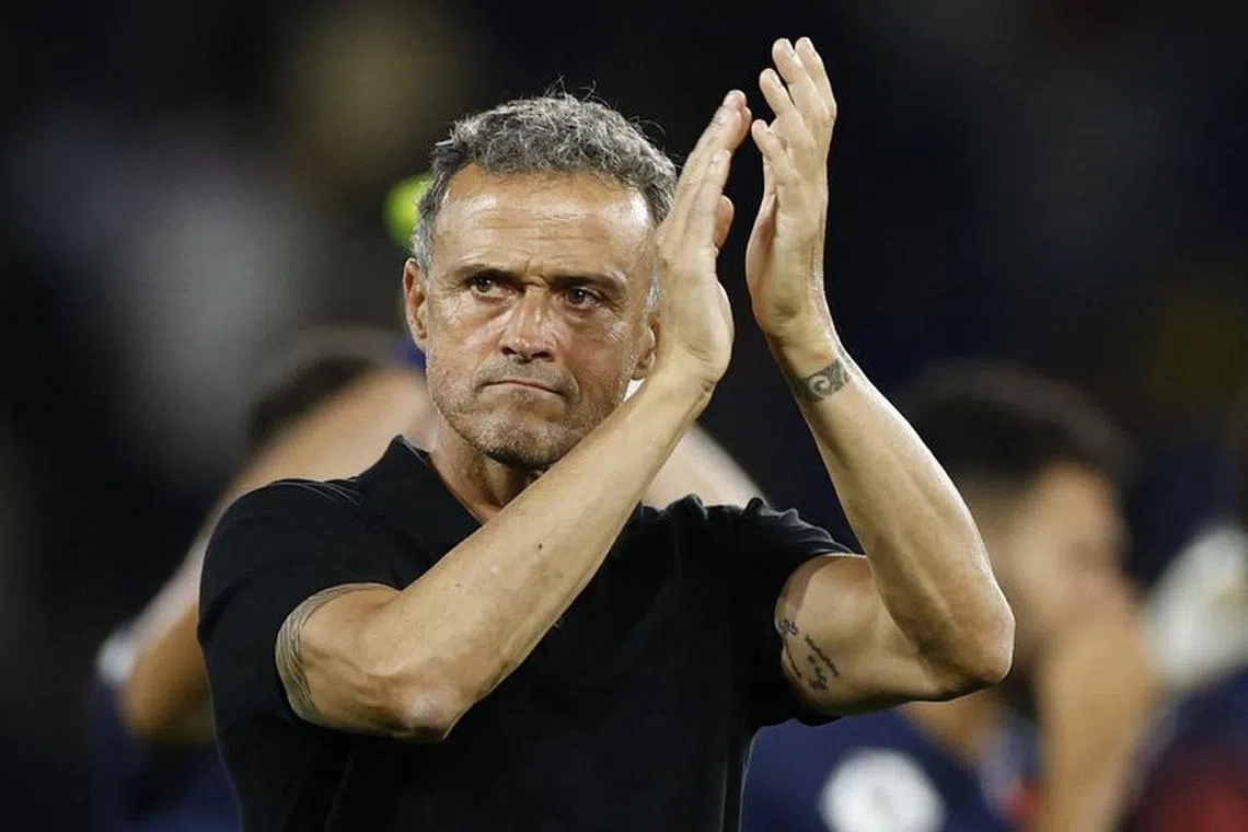 FILE PHOTO: Soccer Football - Ligue 1 - Paris St Germain v OGC Nice - Parc des Princes, Paris, France - September 15, 2023 Paris St Germain coach Luis Enrique looks dejected after the match REUTERS/Gonzalo Fuentes/File Photo