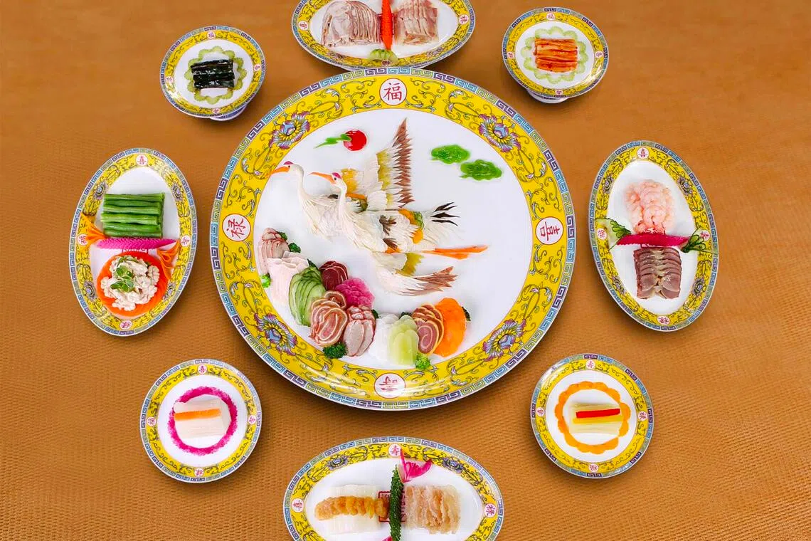 The Main Cold Plate Cold comprises of appetisers such as Braised Duck Gizzard, Beef Shank, Wasabi Pork Tripe Slices and Fragrance Flower Mushroom.