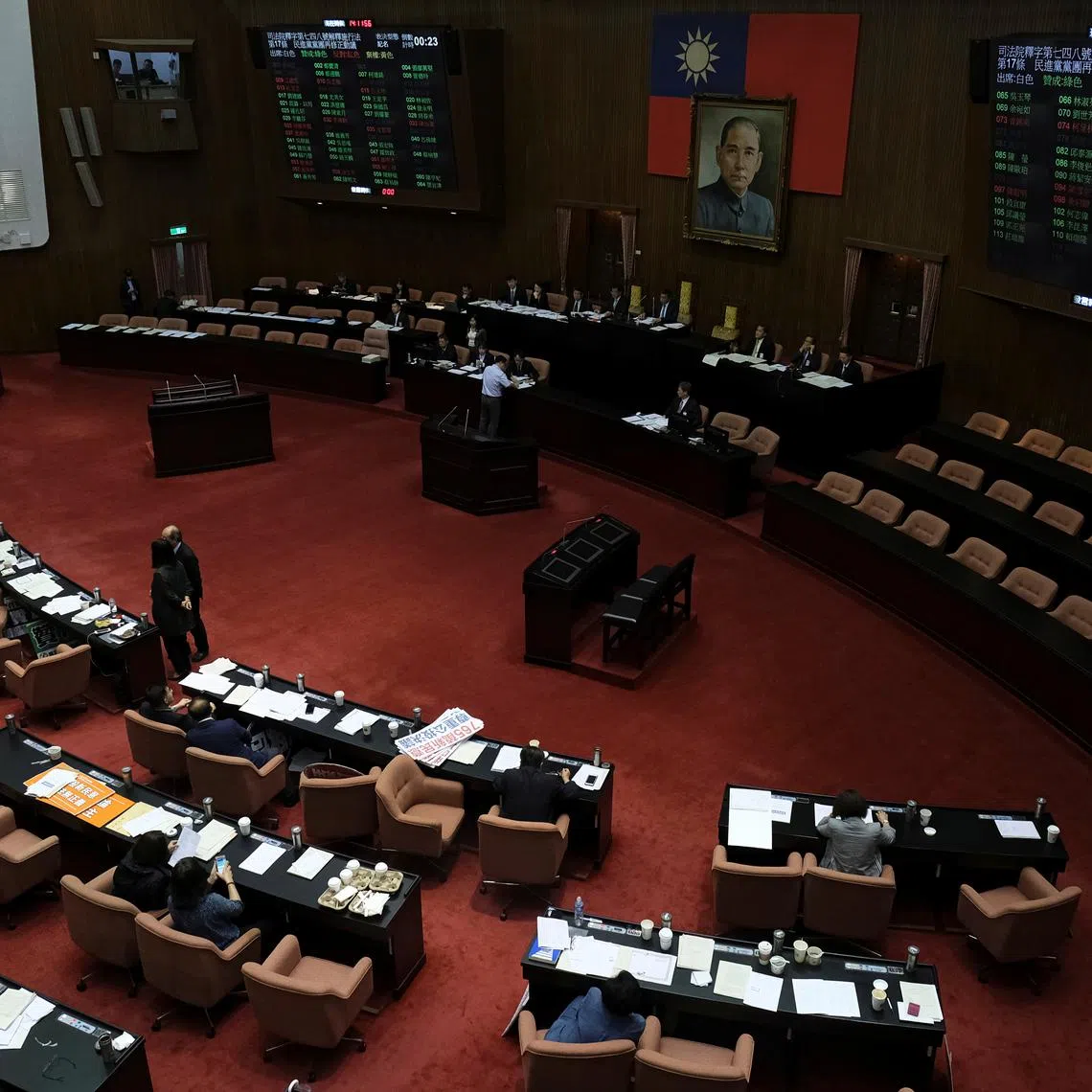 FILE PHOTO: Legislators inside the Legislative Yuan in Taipei, Taiwan May 17, 2019. REUTERS/Tyrone Siu/FIle Photo