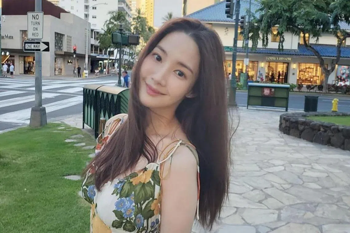 K-drama actress Park Min-young was questioned as a witness in an embezzlement case involving her  former boyfriend.
