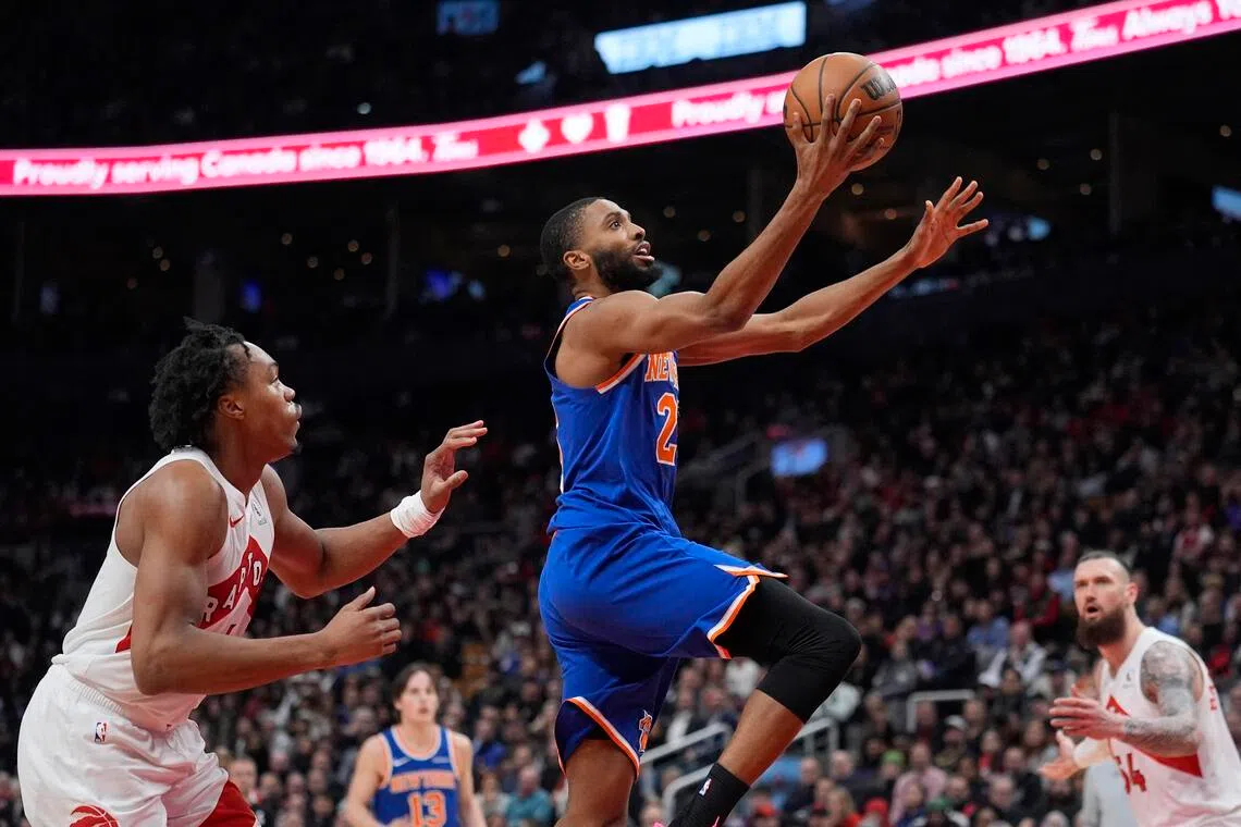 New York Knicks, Portland Trail Blazers headed in opposite directions entering NBA clash