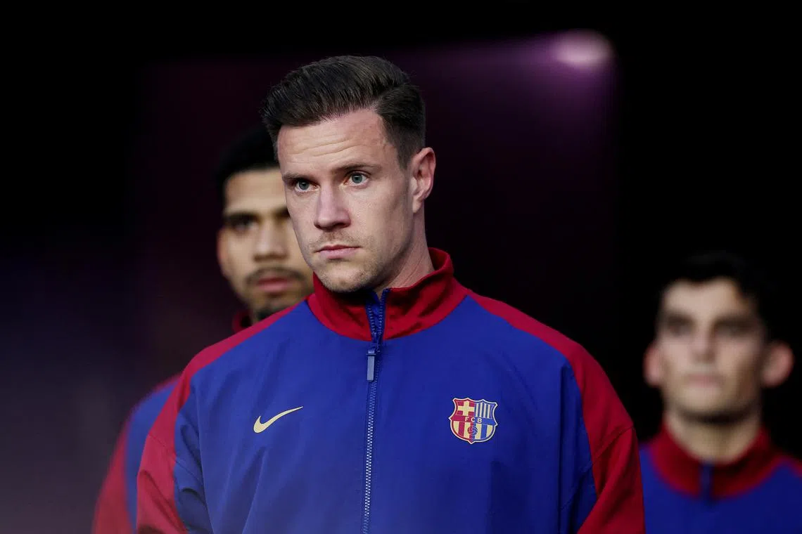 FILE PHOTO: Soccer Football - LaLiga - Real Valladolid v FC Barcelona - Estadio Jose Zorrilla, Valladolid, Spain - May 3, 2025 FC Barcelona's Marc-Andre ter Stegen before the match REUTERS/Isabel Infantes/File Photo