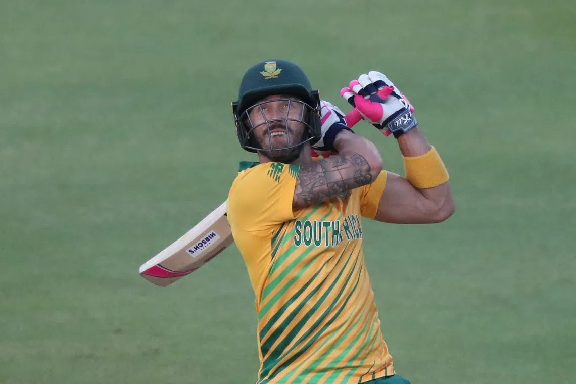 FILE PHOTO: Cricket - Third International Twenty20 - South Africa v England - Newlands Cricket Ground, Cape Town, South Africa - December 1, 2020  South Africa's Faf du Plessis hits a six REUTERS/Sumaya Hisham
