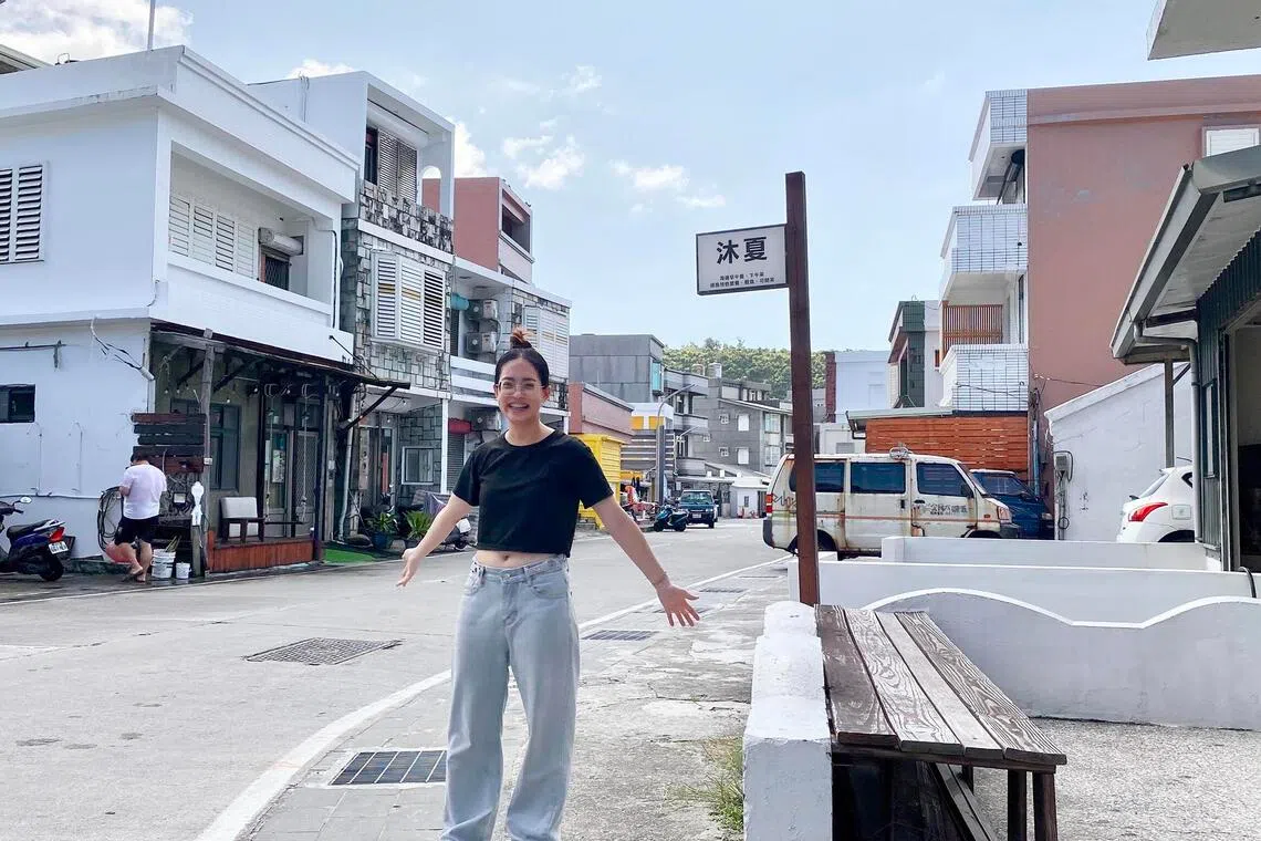 Pan Hsin-chieh, who runs a cafe on Green Island, says that she values her freedom.