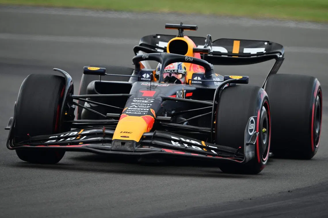 Red Bull’s Max Verstappen reeled off his sixth straight win in Sunday’s British Grand Prix with Lando Norris for McLaren in second.