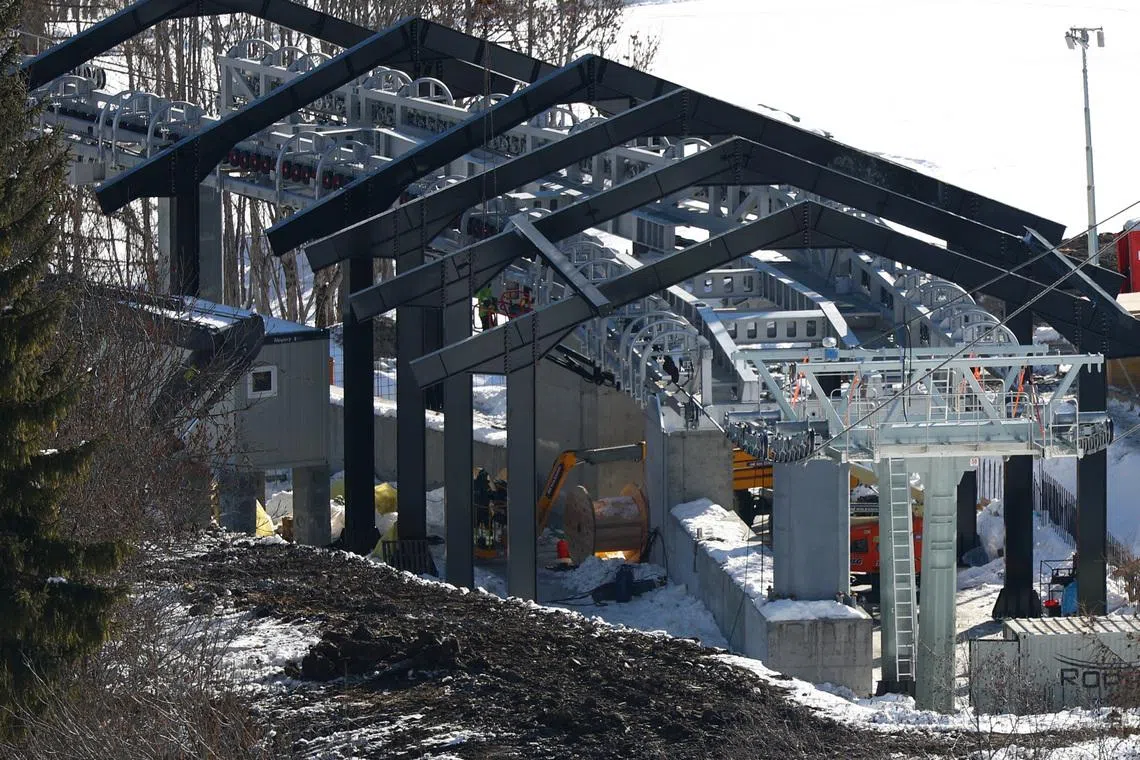 Milano Cortina 2026 Winter Olympics - Preview - Cortina d'Ampezzo, Italy - February 2, 2026 The construction site of the unfinished Apollonio-Socrepes lift for the 2026 Winter Olympics REUTERS/Lisi Niesner