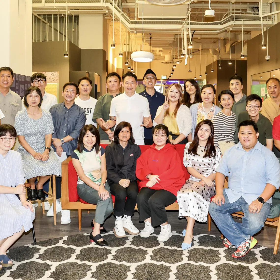 The prize recipients of SPH Media's Chinese Media Group Annual News Awards ceremony 2023.