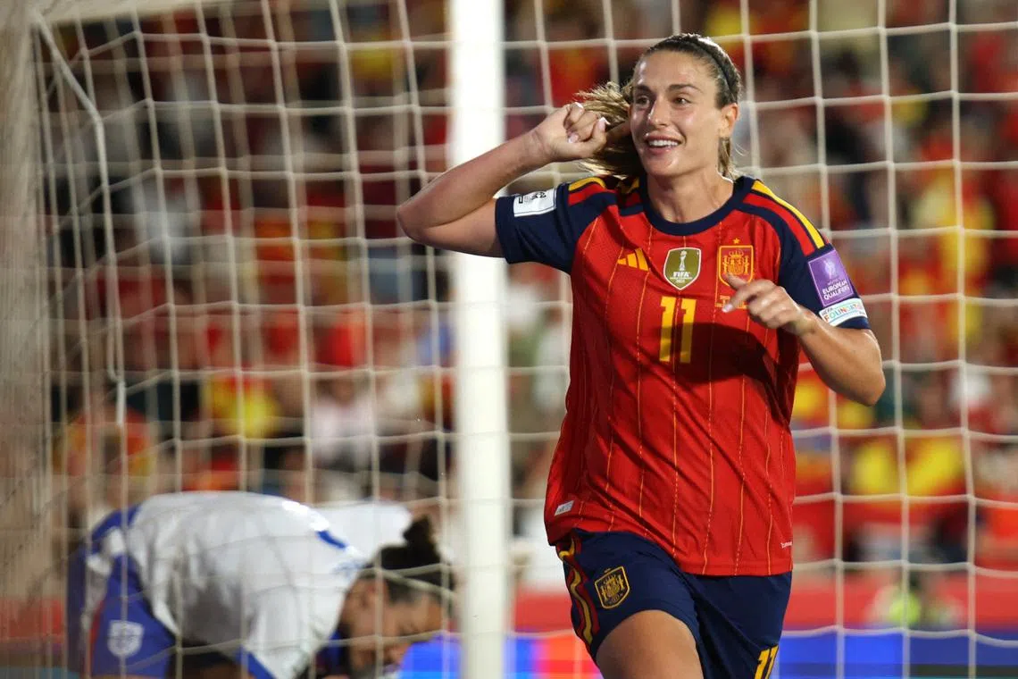 Soccer Football - FIFA Women's World Cup - UEFA Qualifiers - Group A3 - Spain v England - Estadi Mallorca Son Moix, Palma de Mallorca, Spain - June 5, 2026 Spain's Alexia Putellas celebrates scoring their third goal REUTERS/Francisco Ubilla