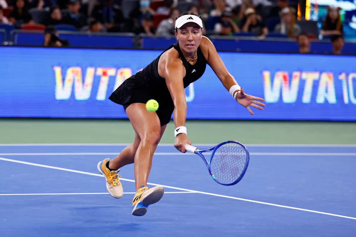 Tennis - WTA 1000 - Wuhan Open - Optics Valley International Tennis Center, Wuhan, China - October 11, 2025  Jessica Pegula of the U.S. in action during her semi final match against Belarus' Aryna Sabalenka REUTERS/Tingshu Wang