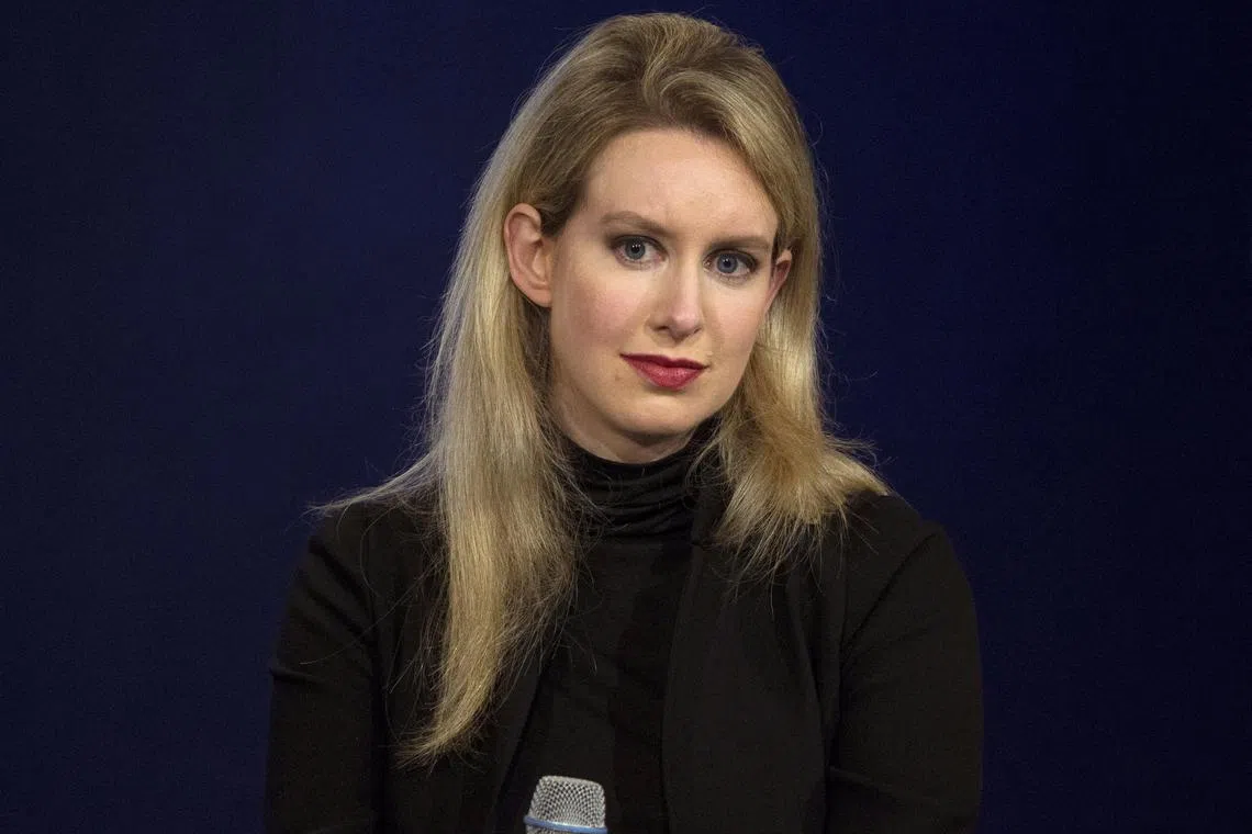 FILE PHOTO:    Elizabeth Holmes, CEO of Theranos, attends a panel discussion during the Clinton Global Initiative's annual meeting in New York, September 29, 2015.  REUTERS/Brendan McDermid/File Photo