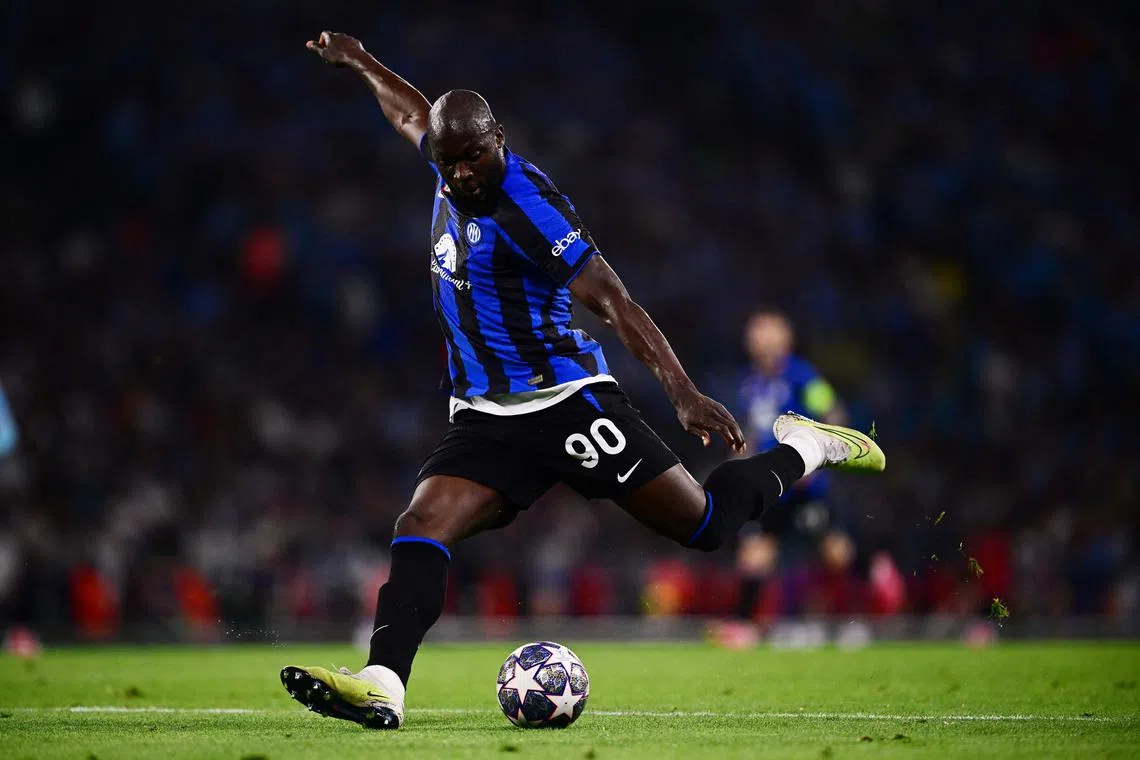 Lukaku was loaned back to Inter Milan last season, but talks with the club for a permanent move collapsed.