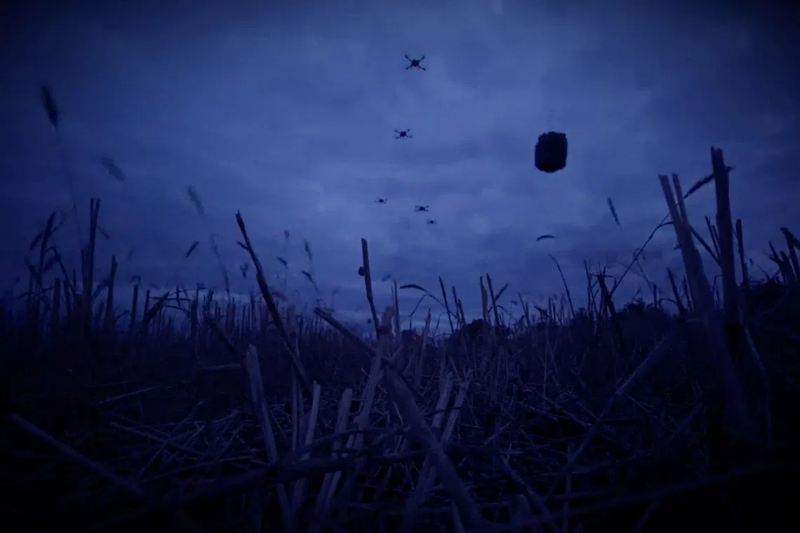 Ukrainian drones deliver new batch of food to Russian-occupied Oleshky