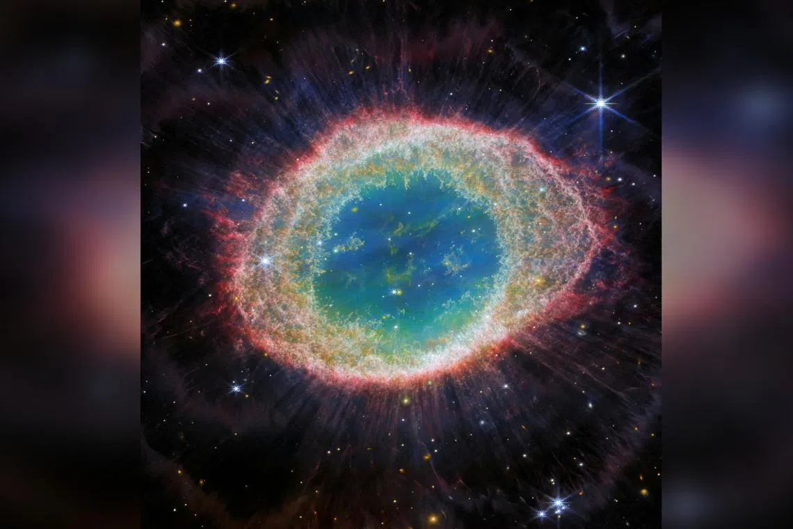 Researchers have spotted a large cloud of iron atoms in the shape of a bar stretching about six trillion kilometres-long across the face of the Ring Nebula.