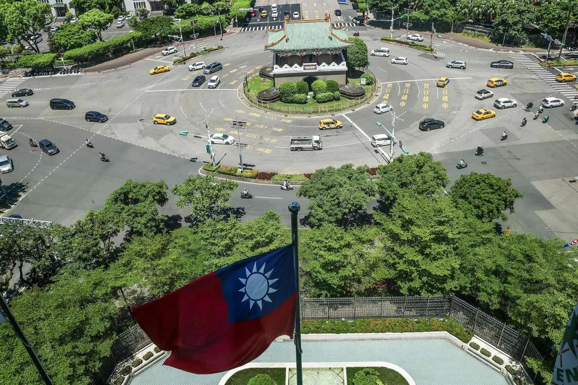 Taiwan begins military drills as China pressure grows