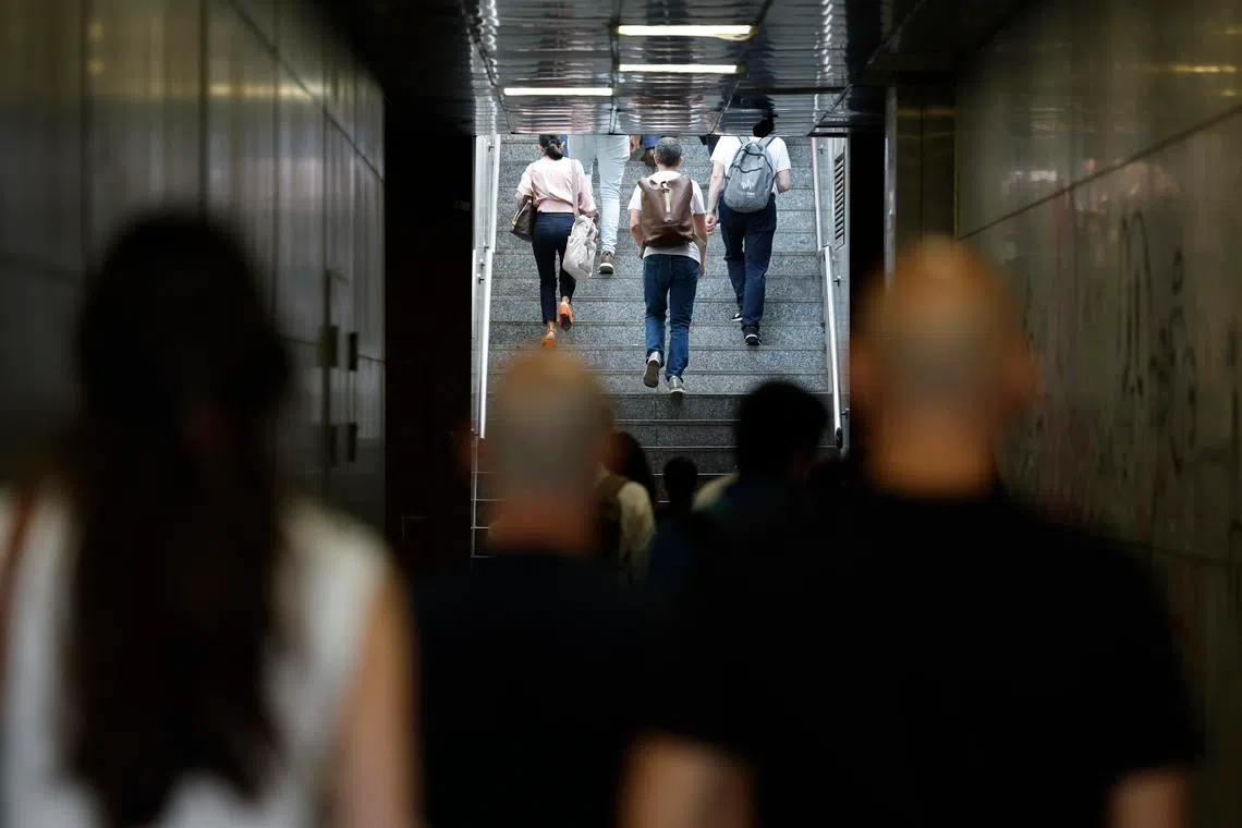 How did the unemployment rate in Spain converge with Finland’s?