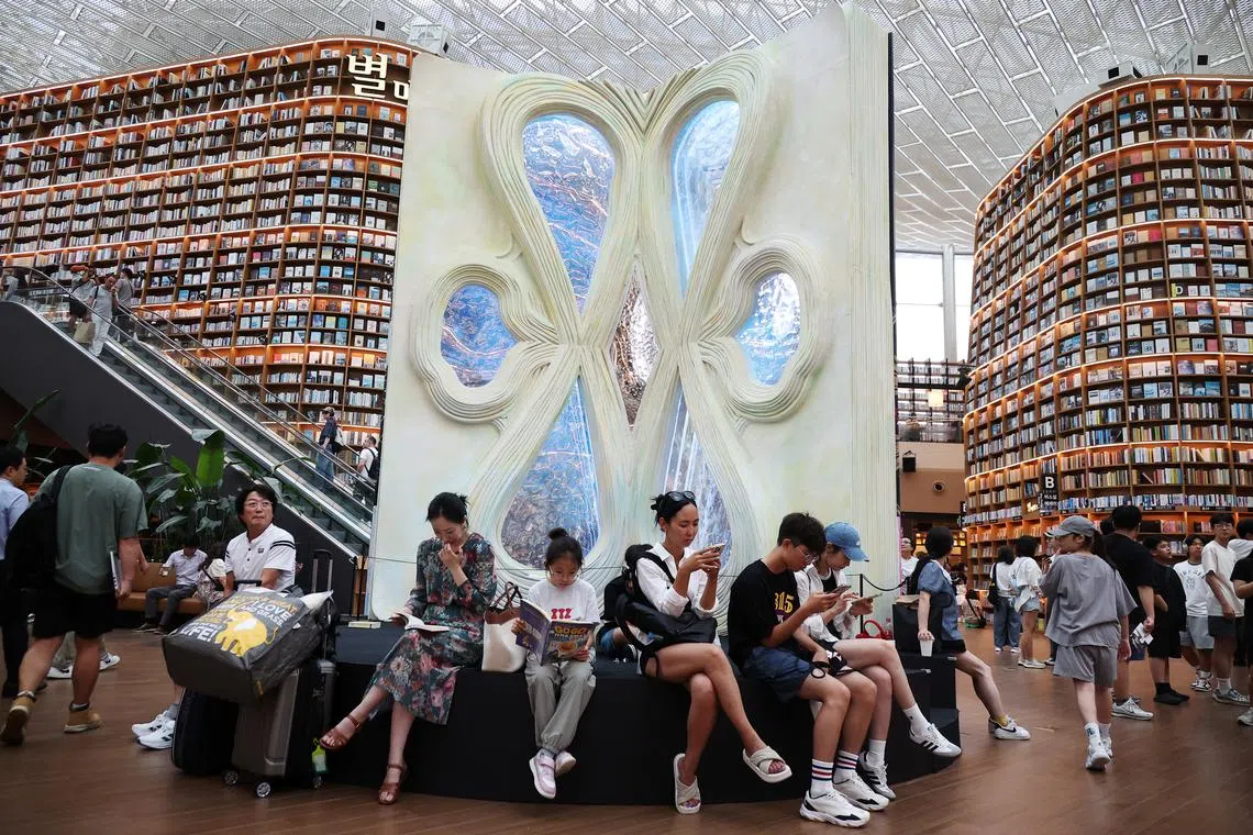 The prevailing mantra for Korean youth has long been that working hard as students would secure admission to a better college.