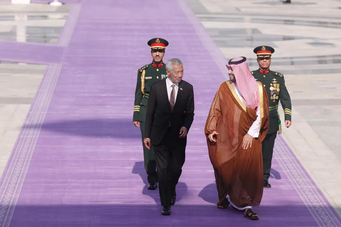 PM Lee Hsien Loong speaking to Mohammed bin Salman Al Saudi Crown Prince of Saudi Arabia on October 18, 2023 during his official visit to the Kingdom of Saudi Arabia