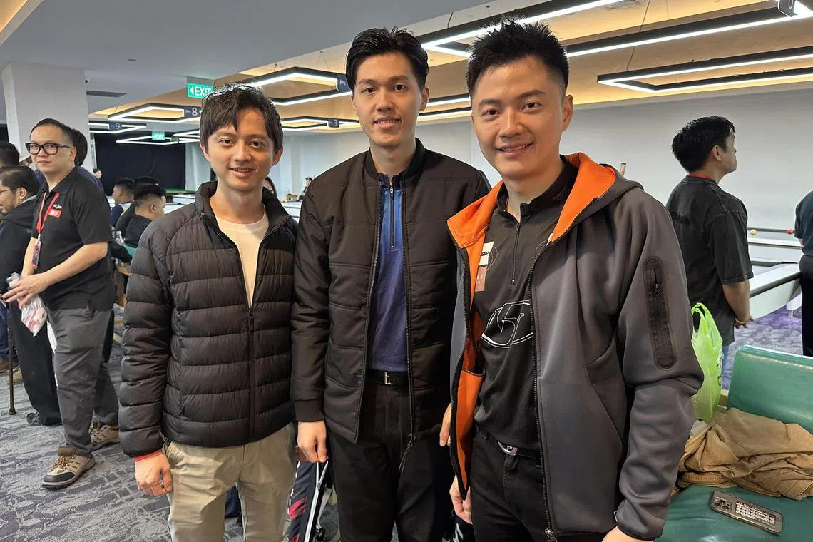 dlpool01 - Taiwanese pool brothers Ko Ping-chung, Ko Ping-han and Ko Ping-yi are in Singapore for the TE Capital APP 9-Ball tournament.


Credit: David Lee