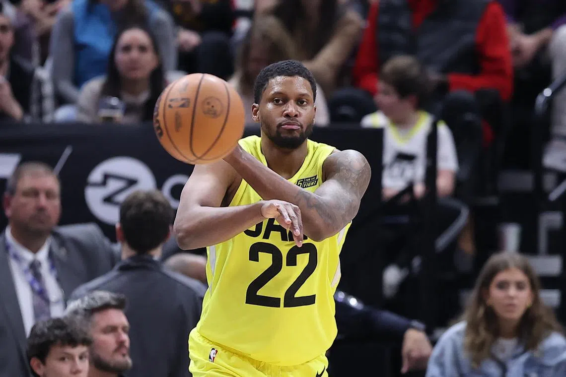 FILE PHOTO: Jan 13, 2023; Salt Lake City, Utah, USA; Utah Jazz forward Rudy Gay (22) passes the ball against the Orlando Magic in the second quarter at Vivint Arena. Mandatory Credit: Rob Gray-USA TODAY Sports/File Photo