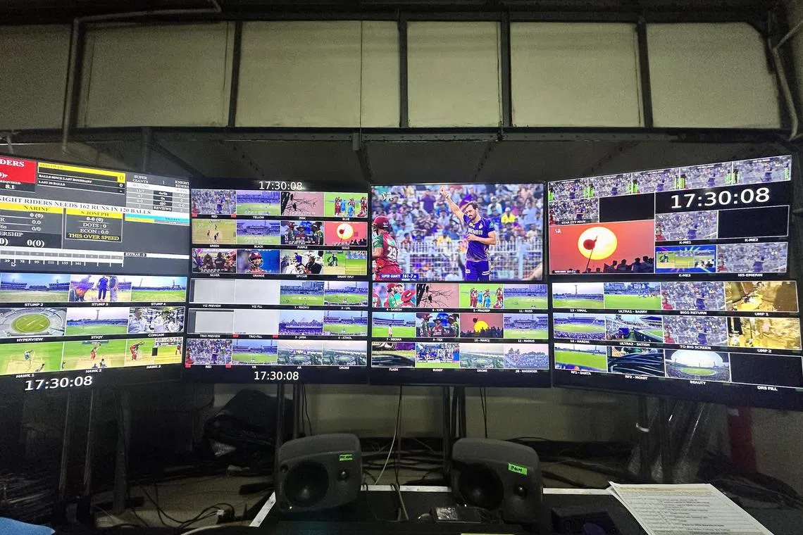 The director of a TV broadcast in cricket's Indian Premier League has over 50 screens to choose from to decide what picture we see at home.

CREDIT: HEMANT BUCH 