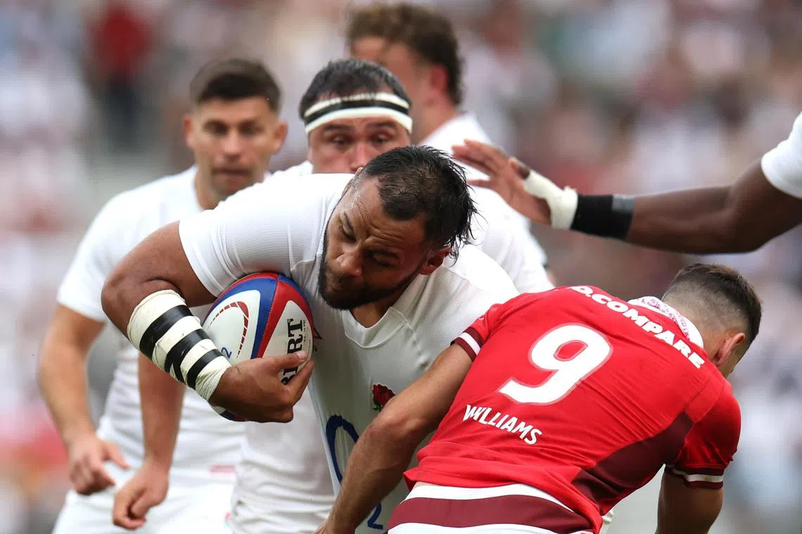 England’s Billy Vunipola (centre) became the second England player to be sent off in a week.