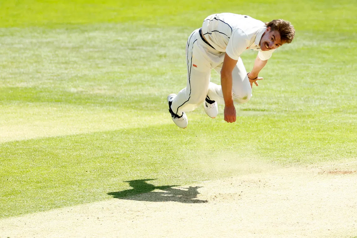 Cricket - Friendly Match - FCC XI v New Zealanders - County Ground, Chelmsford, Britain - May 27, 2022 New Zealanders' Blair Tickner in action Action Images via Reuters/Andrew Boyers