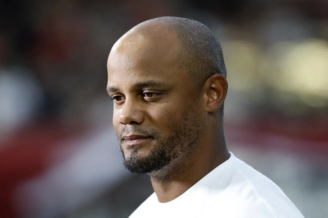 Soccer Football - DFB Cup - Wehen Wiesbaden v Bayern Munich - BRITA-Arena, Wiesbaden, Germany - August 27, 2025 Bayern Munich's Vincent Kompany looks on before the match REUTERS/Heiko Becker