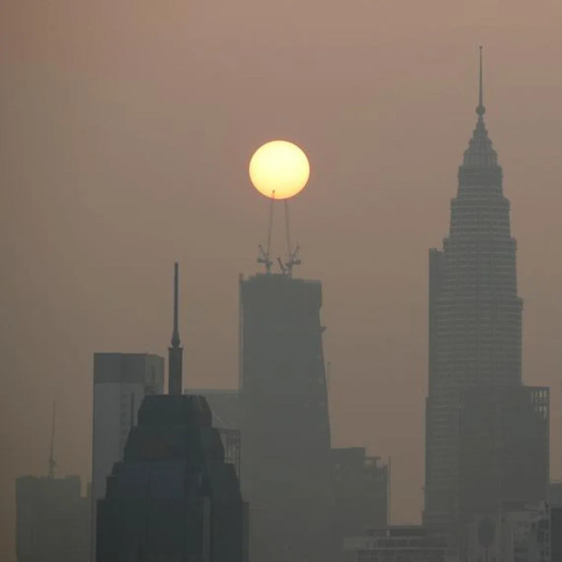 An API reading between 101 and 200 is considered unhealthy, while 51 to 100 is considered moderate.