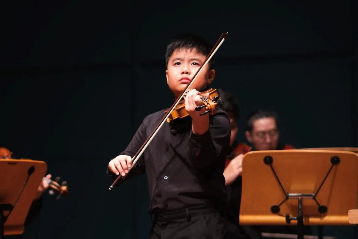 dlviolin28 - Yongren Yuto Lim playing at the Young Virtuosi 2023 concert with Musician's Initiative.

source: Musician's Initiative 
 put in the Life folder