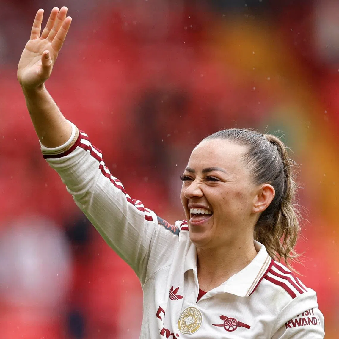 Soccer Football - Women's Super League - Liverpool v Arsenal - Anfield, Liverpool, Britain - May 16, 2026 Arsenal's Katie McCabe applauds fans after playing her last match ahead of her departure from the club Action Images via Reuters/Jason Cairnduff