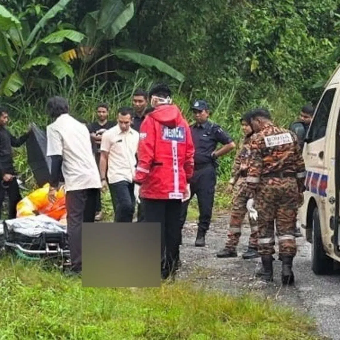 Four Singaporeans were injured after the car they were travelling in skidded and crashed into a drain along the Cameron Highlands-Simpang Pulai road on Sept 30.