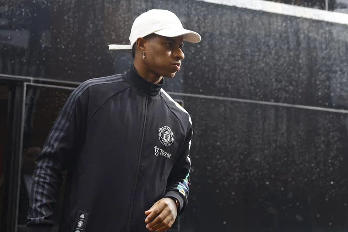 Soccer Football - Premier League - Fulham v Manchester United - Craven Cottage, London, Britain - November 4, 2023 Manchester United's Marcus Rashford arrives before the match Action Images via Reuters/Peter Cziborra