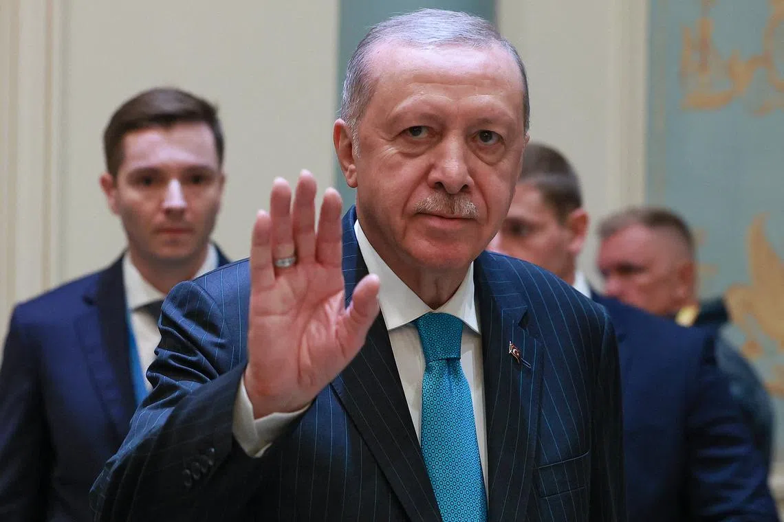 FILE PHOTO: Turkish President Tayyip Erdogan attends a meeting with Russian President Vladimir Putin on the sidelines of the Shanghai Cooperation Organisation (SCO) summit in Tianjin, China, September 1, 2025. Sputnik/Vladimir Smirnov/Pool via REUTERS/File Photo