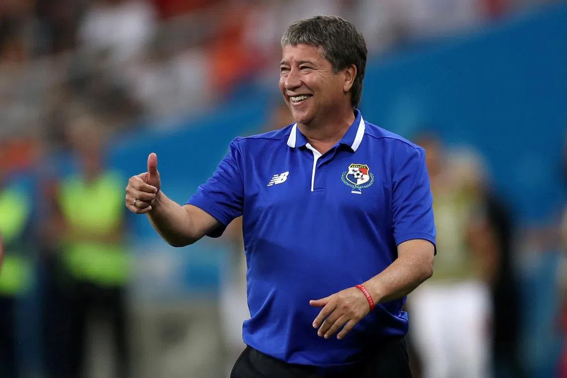 FILE PHOTO: Soccer Football - World Cup - Group G - Panama vs Tunisia - Mordovia Arena, Saransk, Russia - June 28, 2018   Panama coach Hernan Dario Gomez     REUTERS/Ricardo Moraes/File Photo