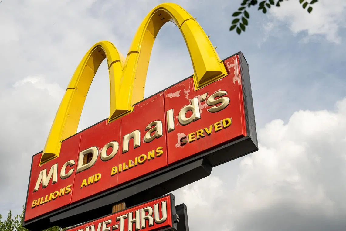 E. coli infections seemingly linked to McDonald’s Quarter Pounder hamburgers resulted in 49 people from 10 US states falling sick.
