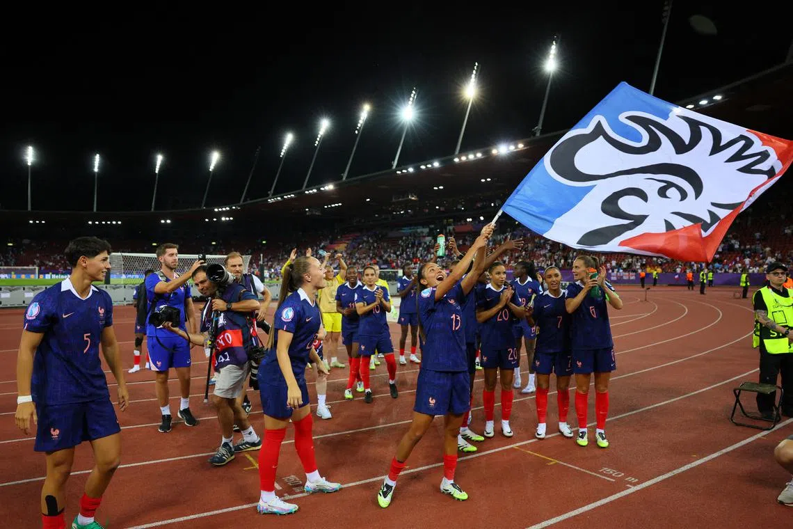Soccer Football - UEFA Women's Euro 2025 - Group D - France v England - Stadion Letzigrund, Zurich, Switzerland - July 5, 2025 France's Selma Bacha with teammates celebrate after the match REUTERS/Denis Balibouse