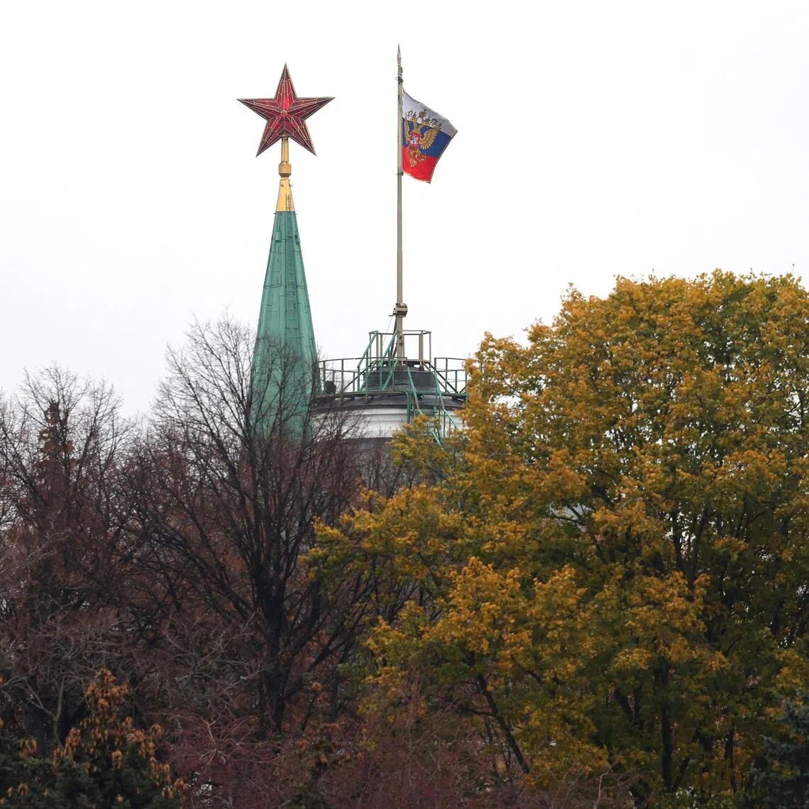 Sanctions by the US and EU against Russia’s oil sector are aimed at pushing Moscow towards peace negotiations over its war in Ukraine.