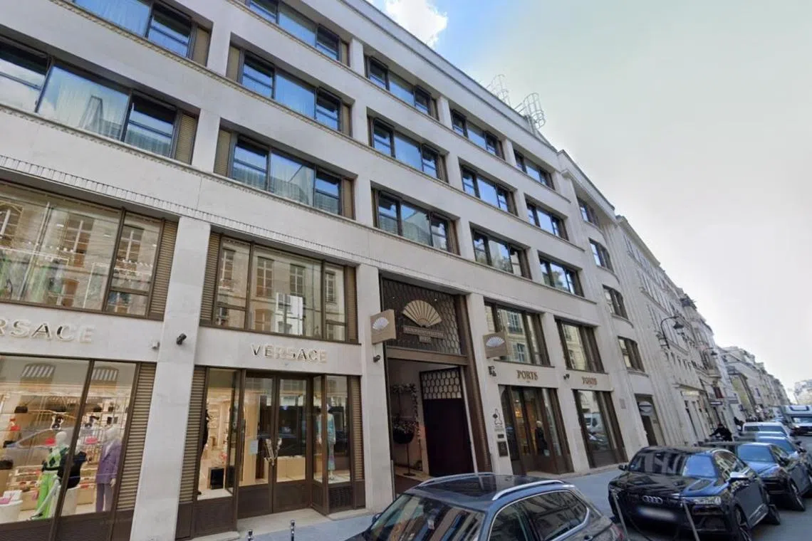 Mandarin Oriental is a member of the Jardine Matheson Group, a Straits Times Index constituent. 